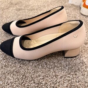 Chic Two-Tone Women's Heels